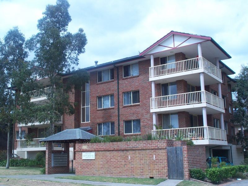 61/10 Broughton Street, Canterbury NSW 2193