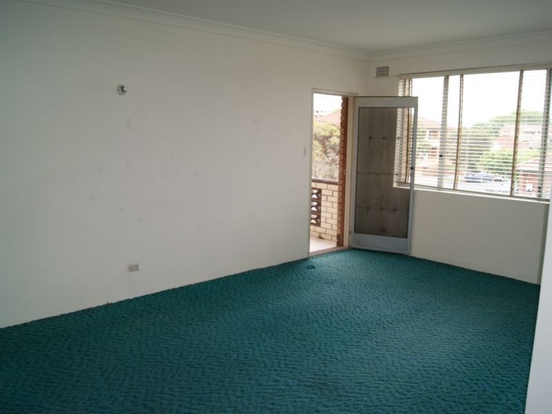 1/28 Browning Street, Campsie NSW 2194