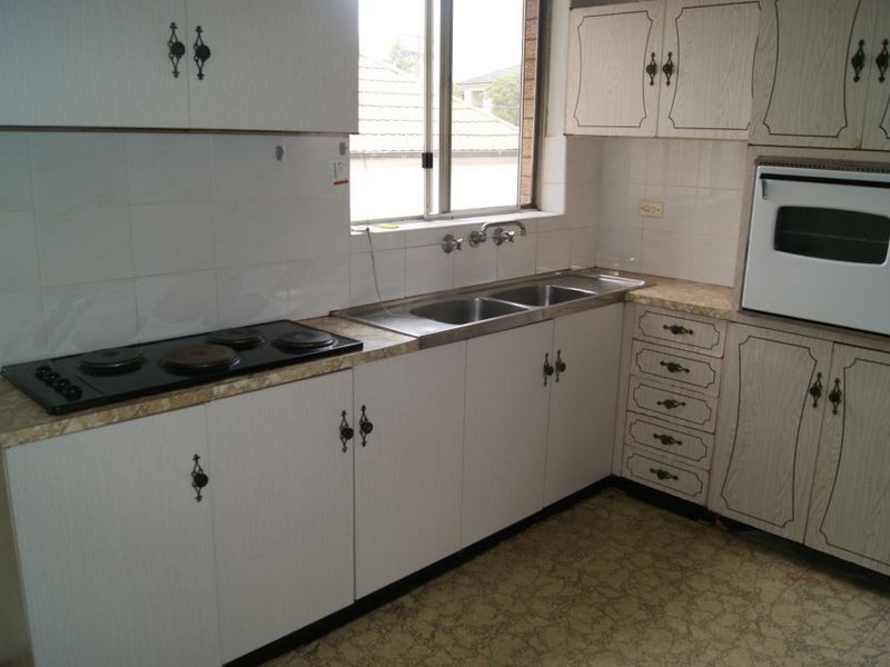 1/28 Browning Street, Campsie NSW 2194