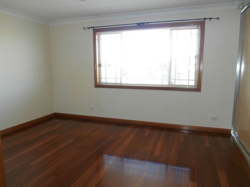 3 Moore St, Campsie NSW 2194