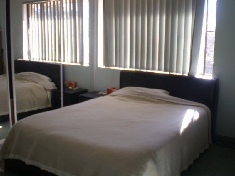 18 Carboona Ave, Earlwood NSW 2206