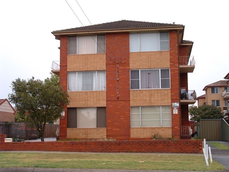 22 Fifth Avenue, Campsie NSW 2194