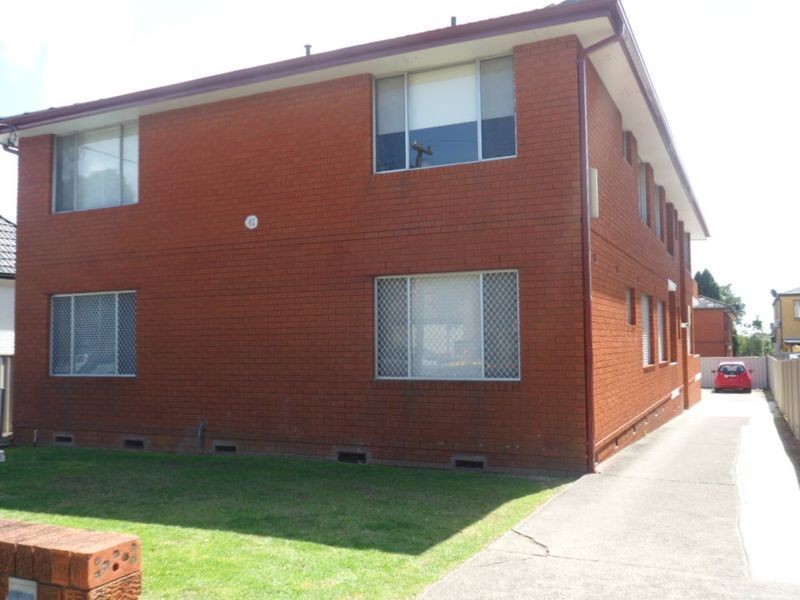 1/41 Fletcher Street, Campsie NSW 2194