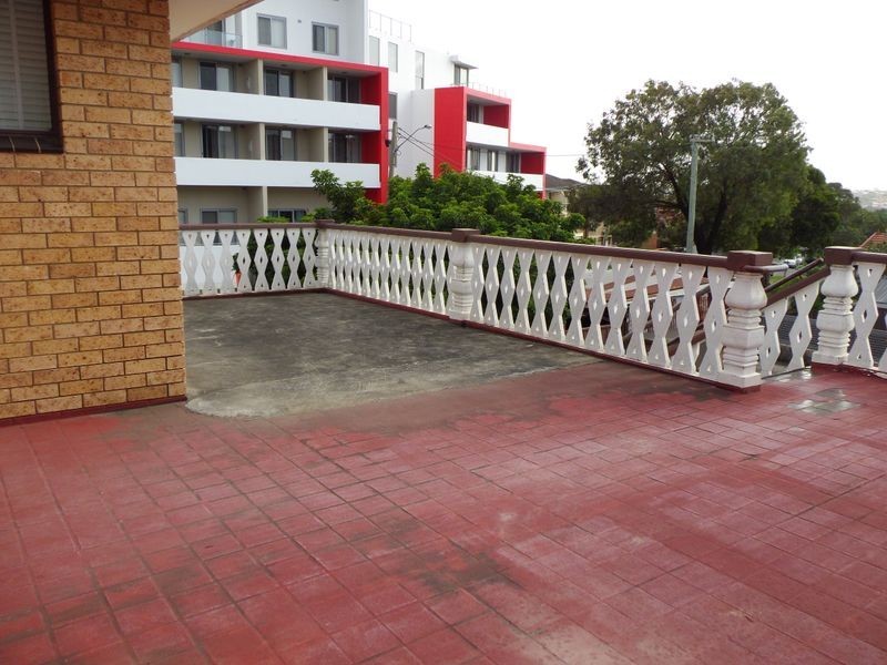 371 Beamish St, Campsie NSW 2194