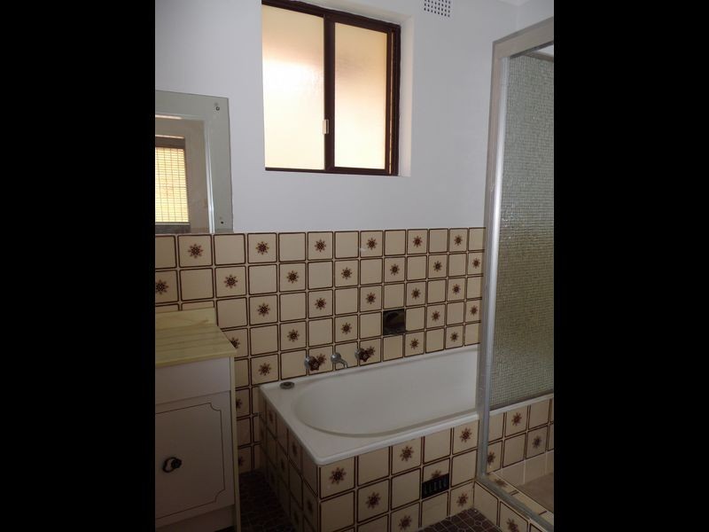 371 Beamish St, Campsie NSW 2194