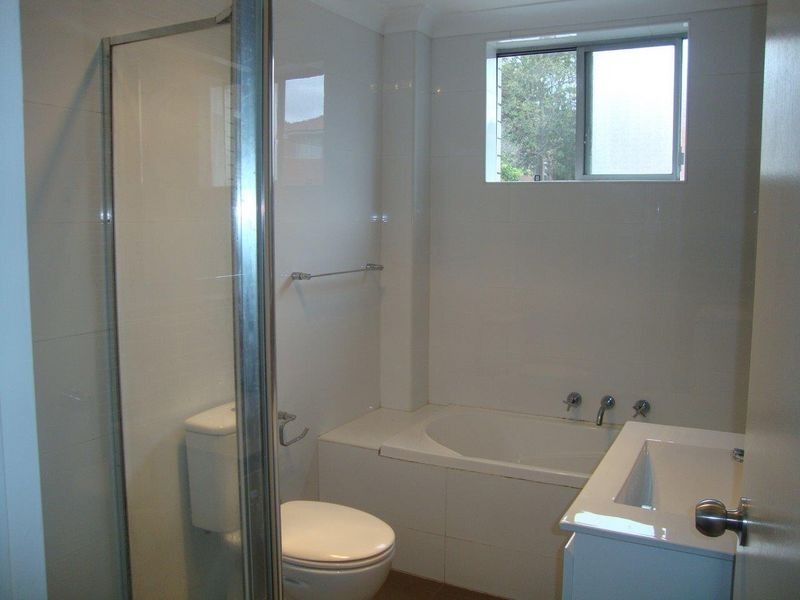 2/21 Oswald, Campsie NSW 2194