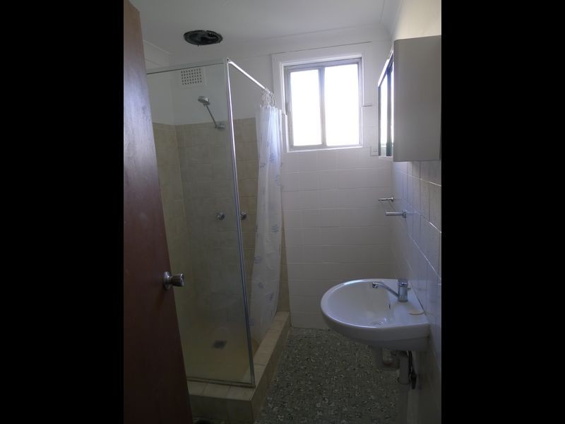 34 Oxford St, Belmore NSW 2192