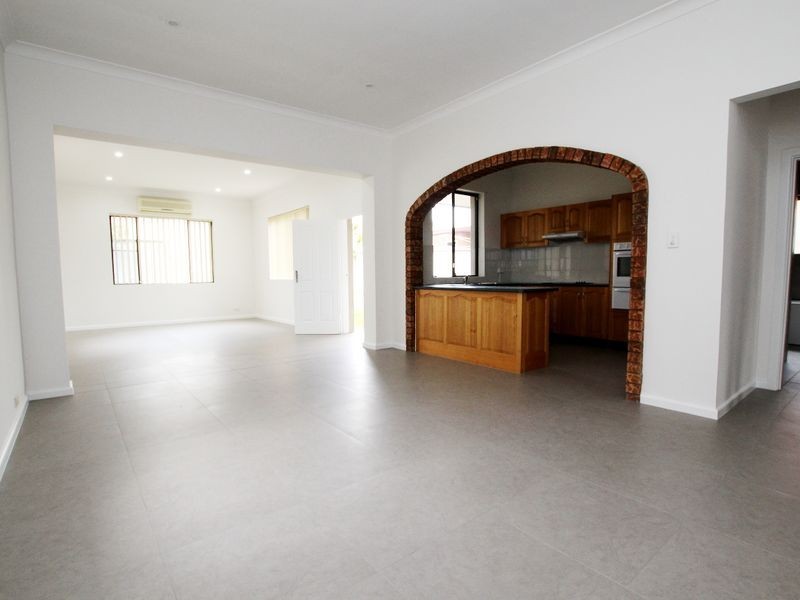 32 Waratah Street, Canterbury NSW 2193