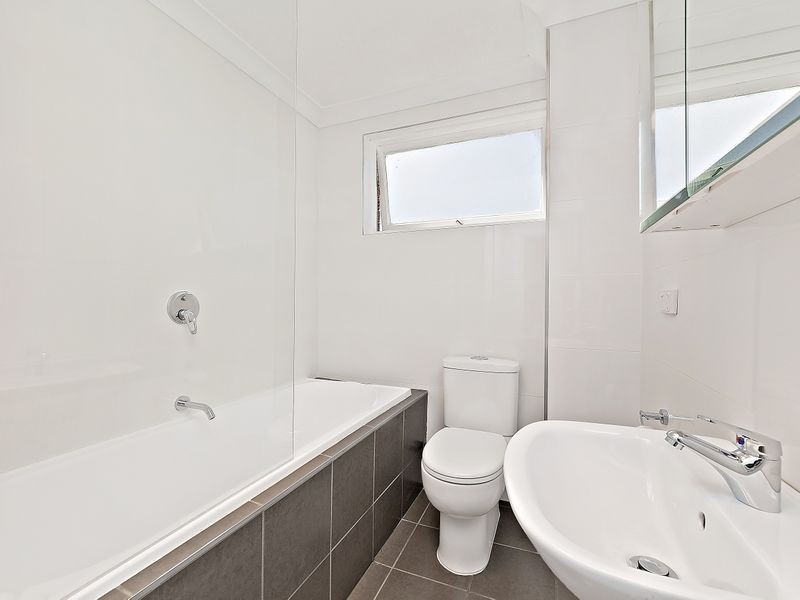 7/6 Hill Street, Campsie NSW 2194