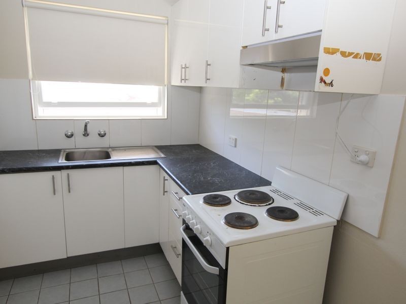 4/65 Claremont St, Campsie NSW 2194