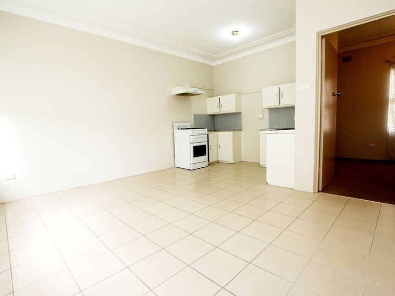 6/18 Eighth Avenue, Campsie NSW 2194