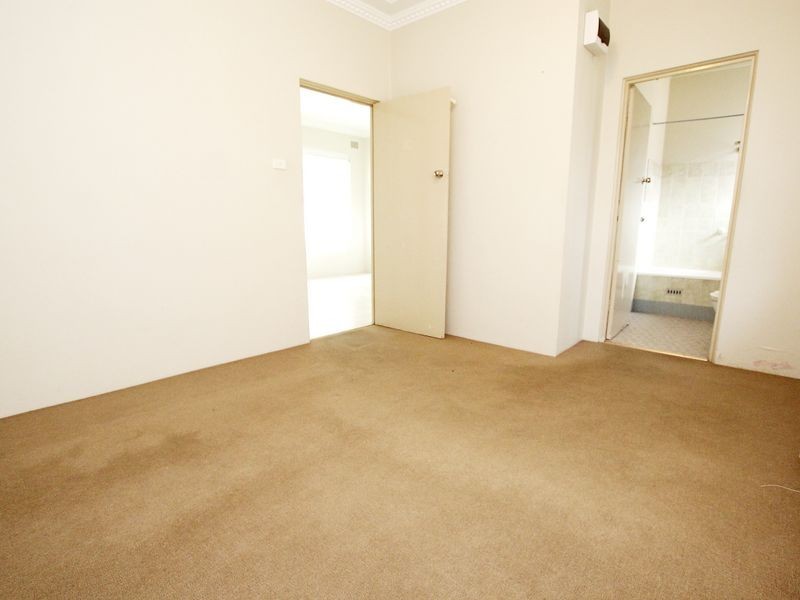6/18 Eighth Avenue, Campsie NSW 2194