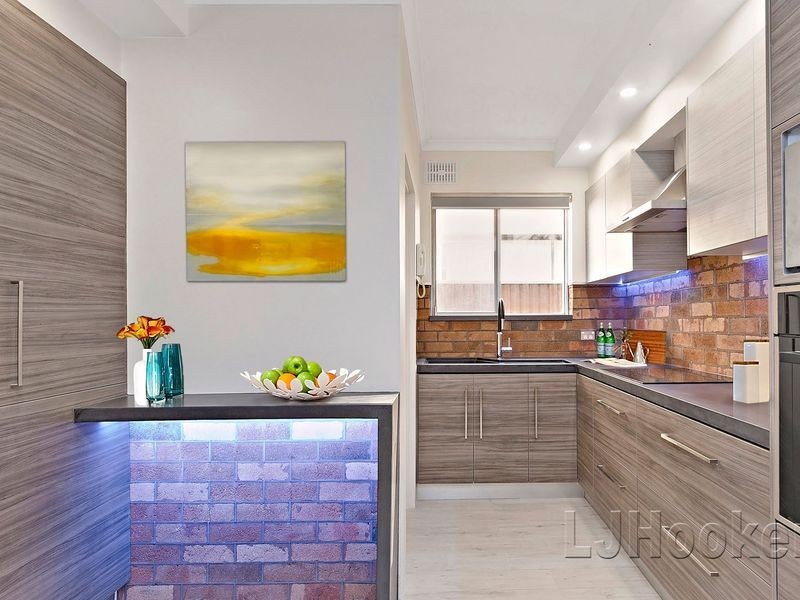 2/78 Park Street, Campsie NSW 2194