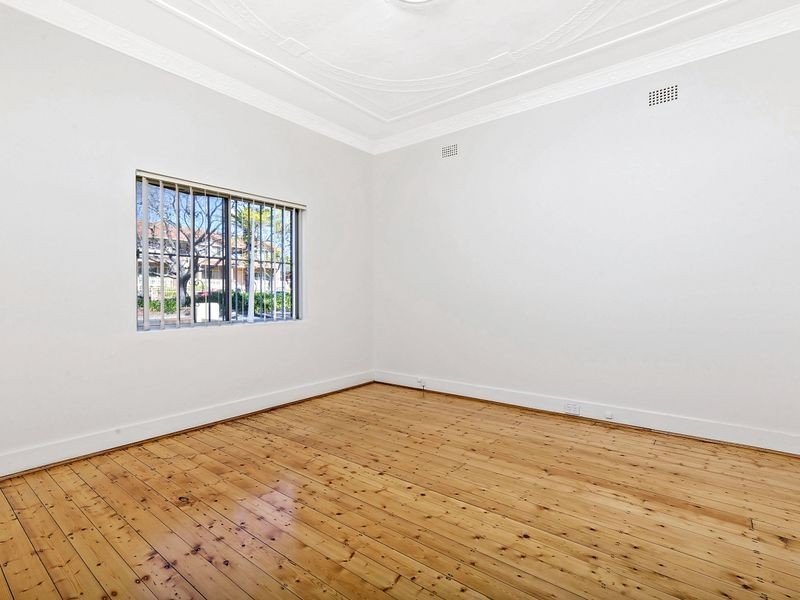 29 Eighth Avenue, Campsie NSW 2194