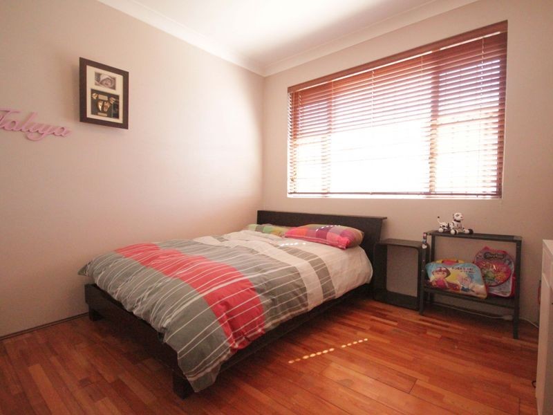 1/130 Evaline St, Campsie NSW 2194
