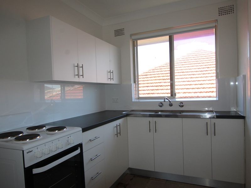 6/31 Fletcher Street, Campsie NSW 2194