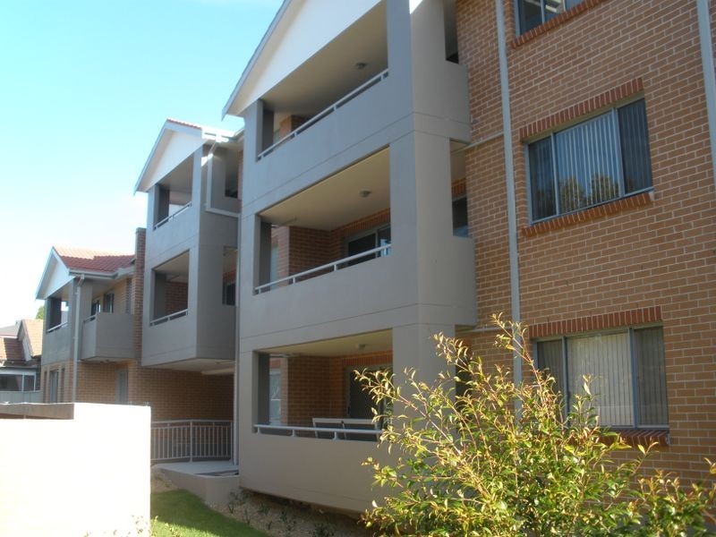 7/50-54 Third Avenue, Campsie NSW 2194