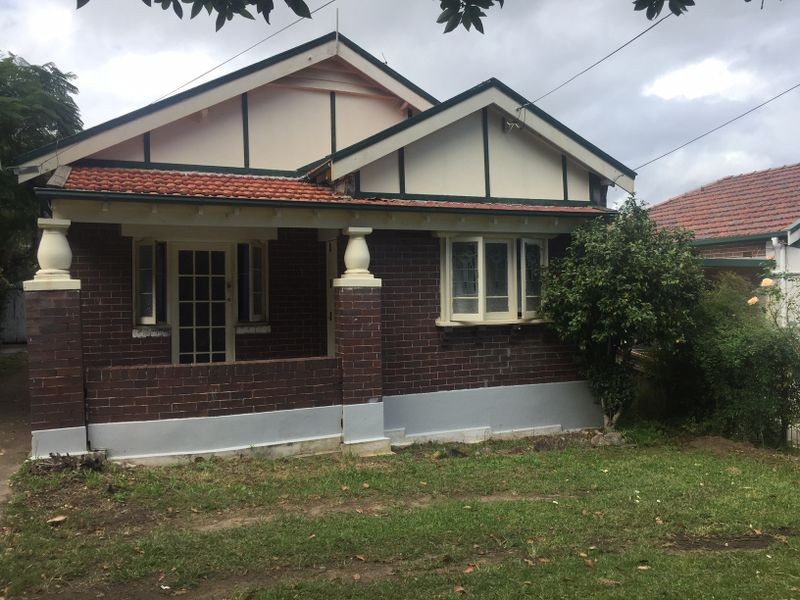 23 Reynolds Avenue, Bankstown NSW 2200