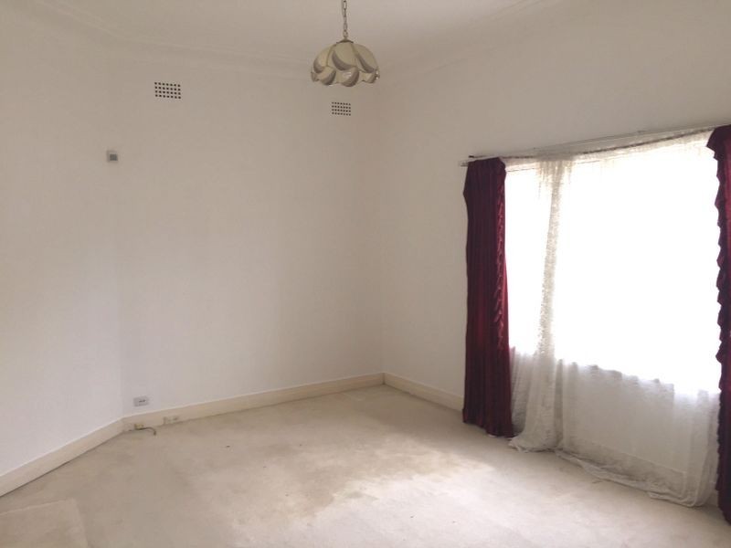 6 Dryden Street, Campsie NSW 2194