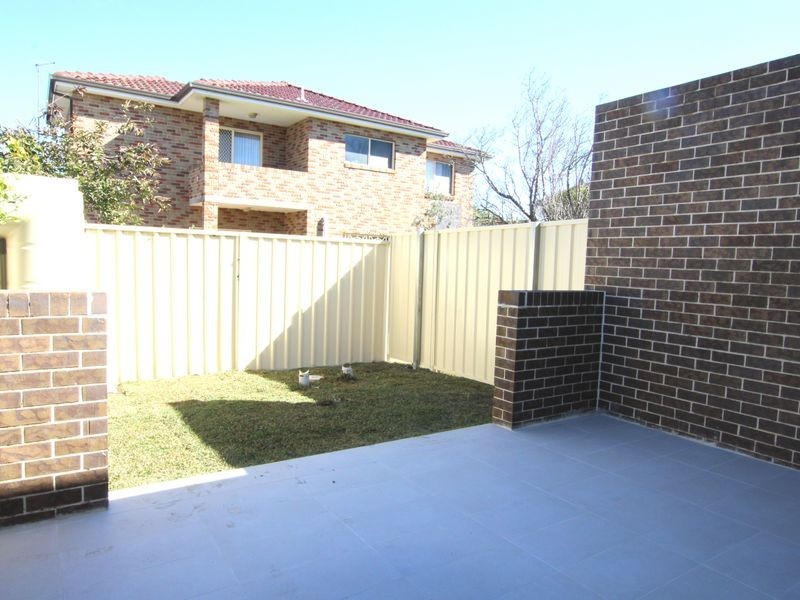 21A Cowper Street, Campsie NSW 2194