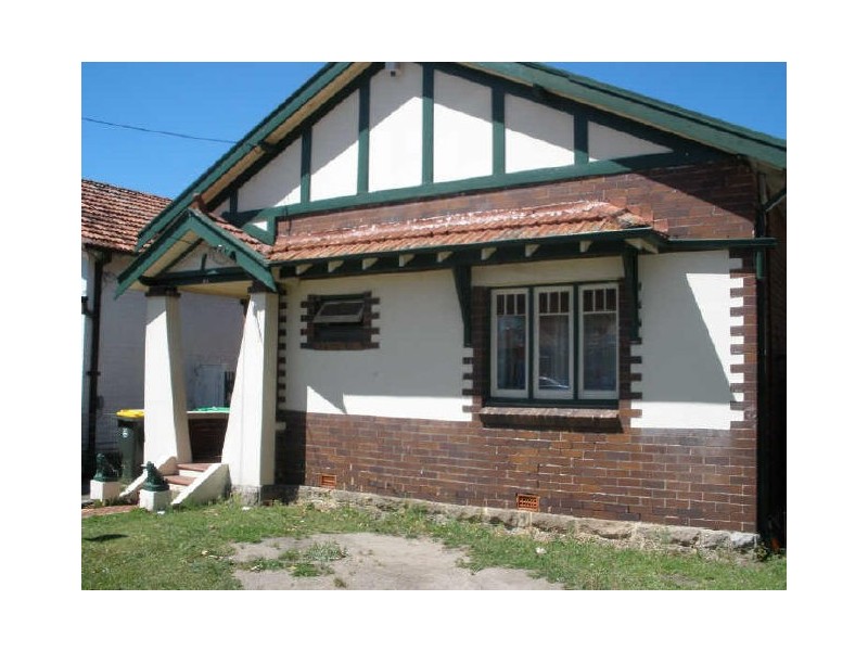 69 Fifth Avenue, Campsie NSW 2194