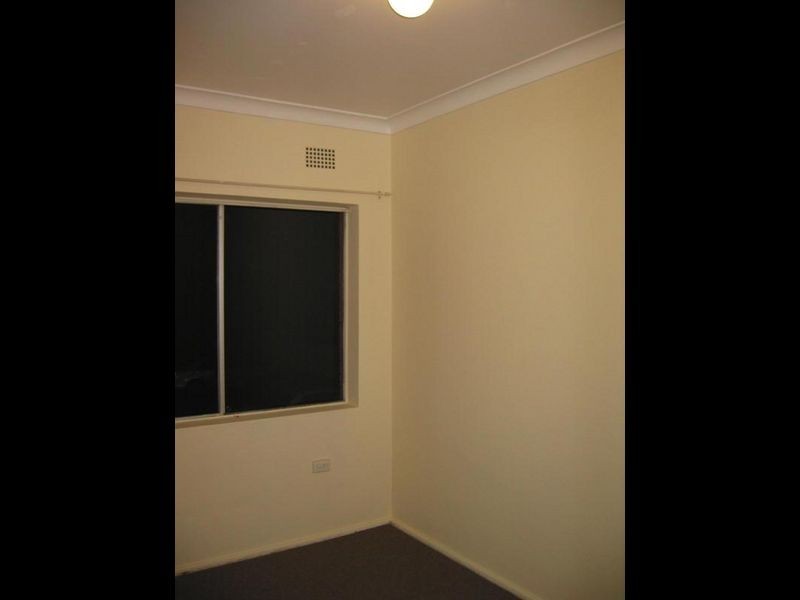 11/27 Third Avenue, Campsie NSW 2194