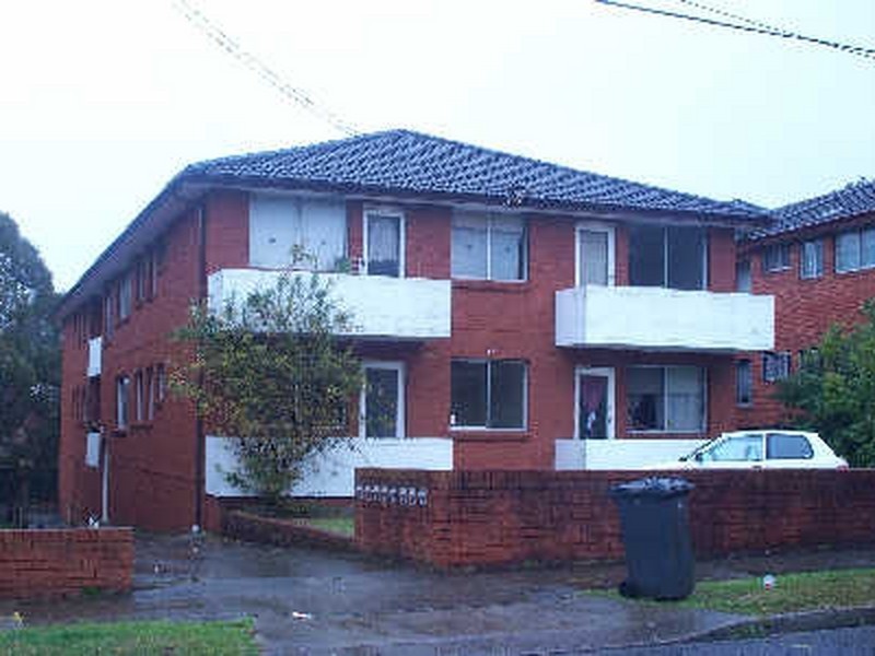 8/63 Denman Avenue, Wiley Park NSW 2195