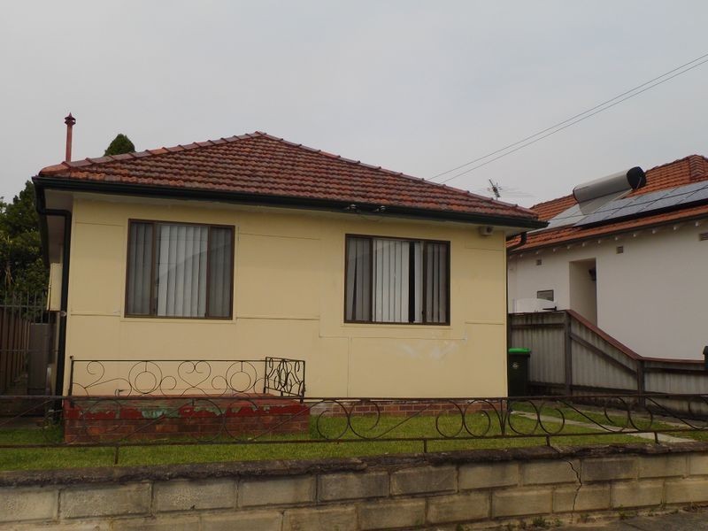 24 Frederick Street, Campsie NSW 2194