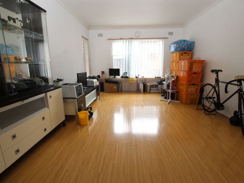 34 Eighth Avenue, Campsie NSW 2194