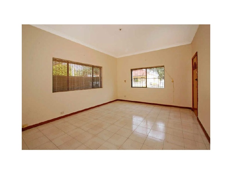 74 Park Street, Campsie NSW 2194