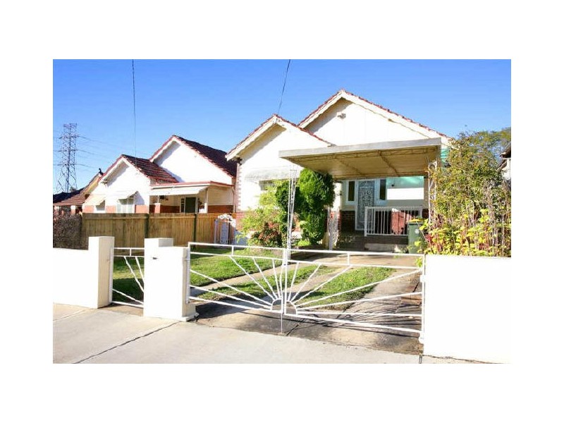 85 Fifth Avenue, Campsie NSW 2194