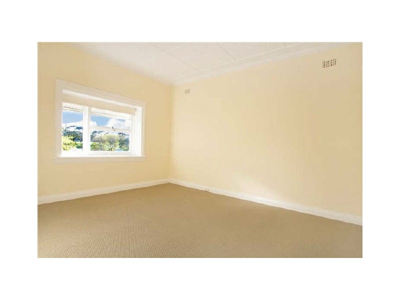 85 Fifth Avenue, Campsie NSW 2194