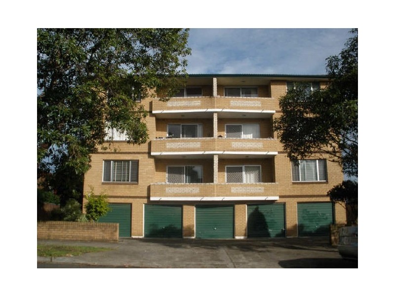 5/10-12 Third Ave, Campsie NSW 2194