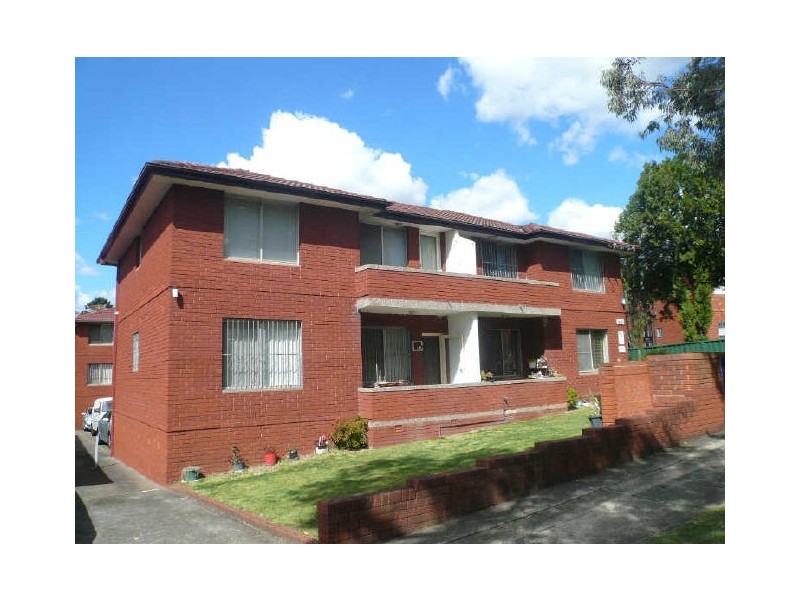 10/18 Unara Street, Campsie NSW 2194