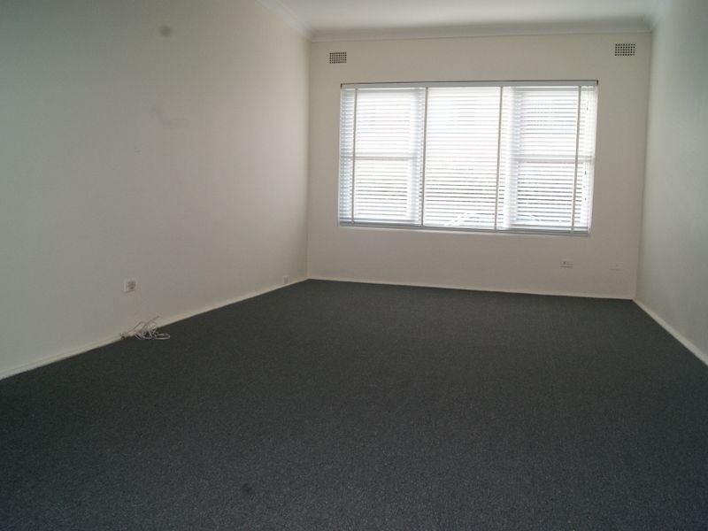 6/7 Fifth Avenue, Campsie NSW 2194