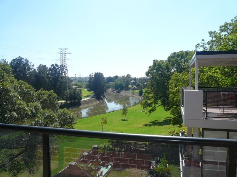 12/54 Sixth Avenue, Campsie NSW 2194