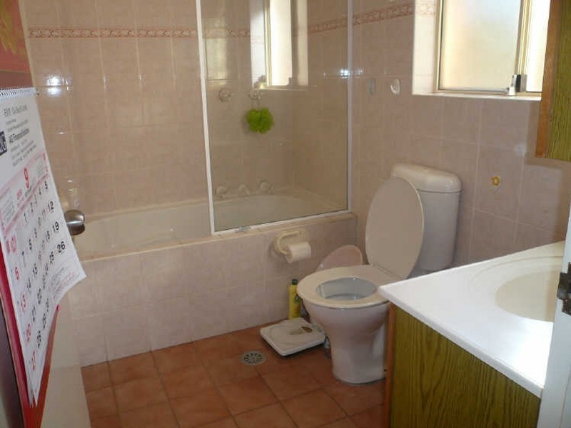 2/17-19 Byron Street, Campsie NSW 2194