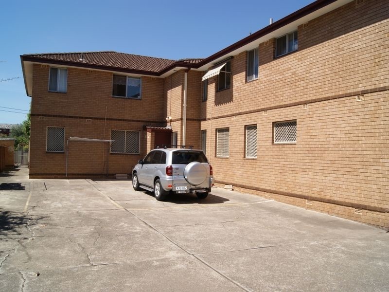 1/89 Seventh Avenue, Campsie NSW 2194