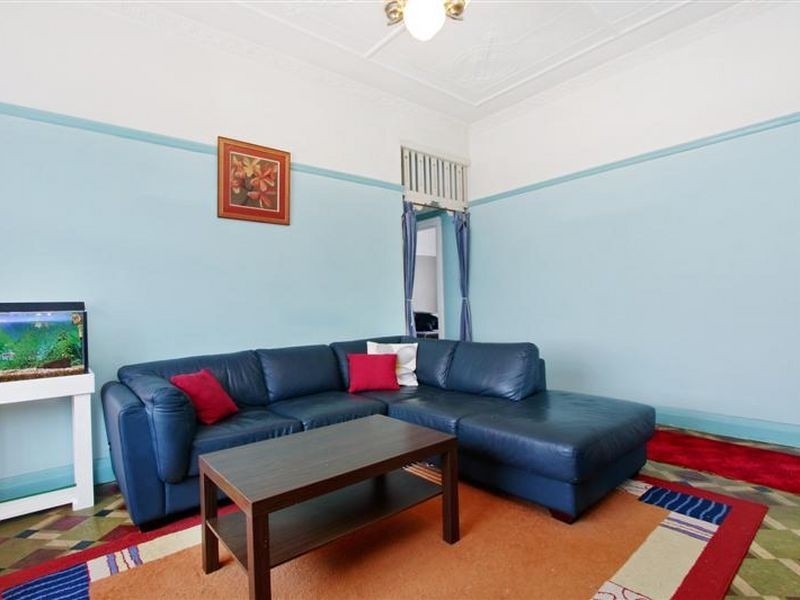 10 Loch Street, Campsie NSW 2194