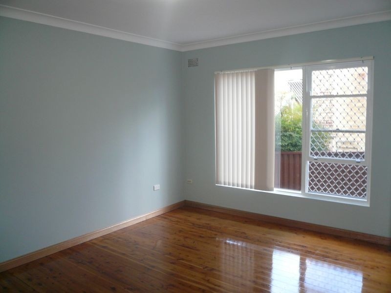 2/46 Mckern Street, Campsie NSW 2194