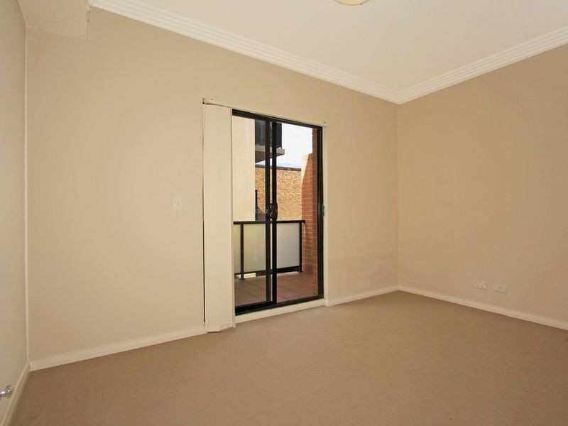 402C/5-11 Sixth Avenue, Campsie NSW 2194