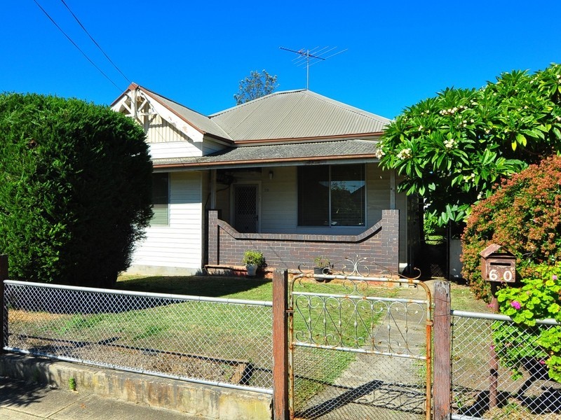 60 Clissold Parade, Campsie NSW 2194