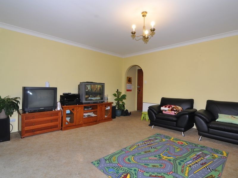 4/16 Gould Street, Campsie NSW 2194