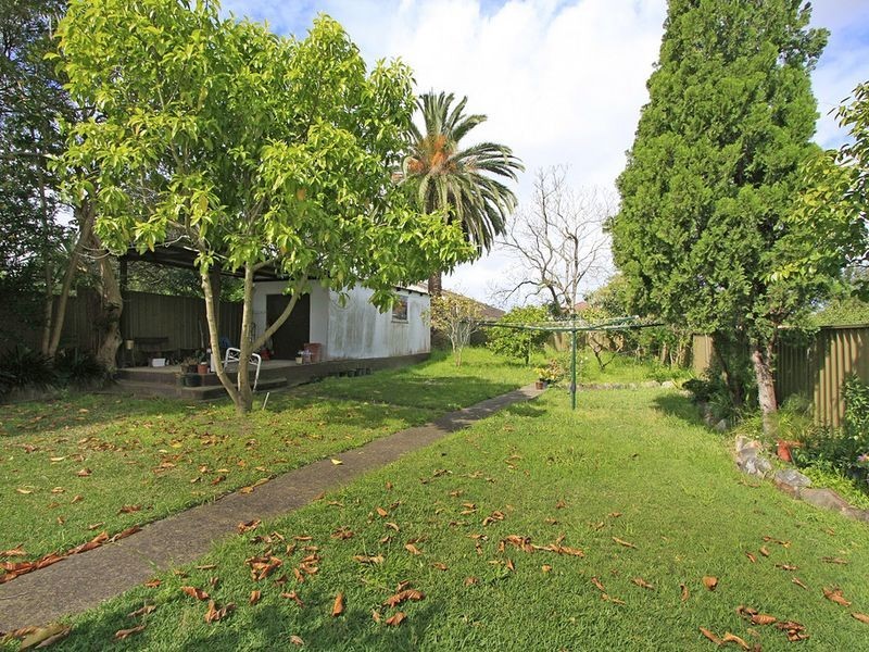 30 Bellbird Street, Canterbury NSW 2193
