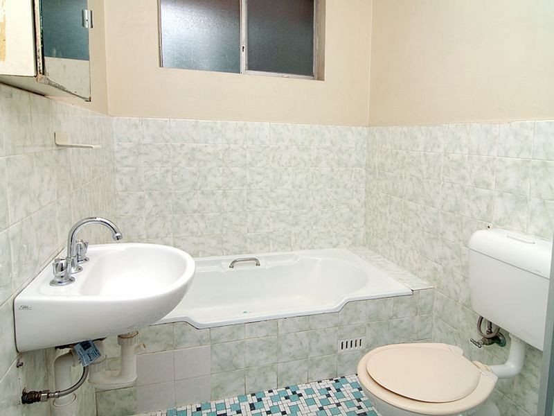 18 Brighton Avenue, Croydon Park NSW 2133