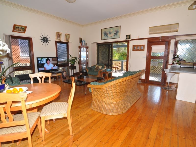 79 Ninth Avenue, Campsie NSW 2194