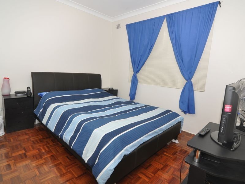 6/3 Fifth Avenue, Campsie NSW 2194