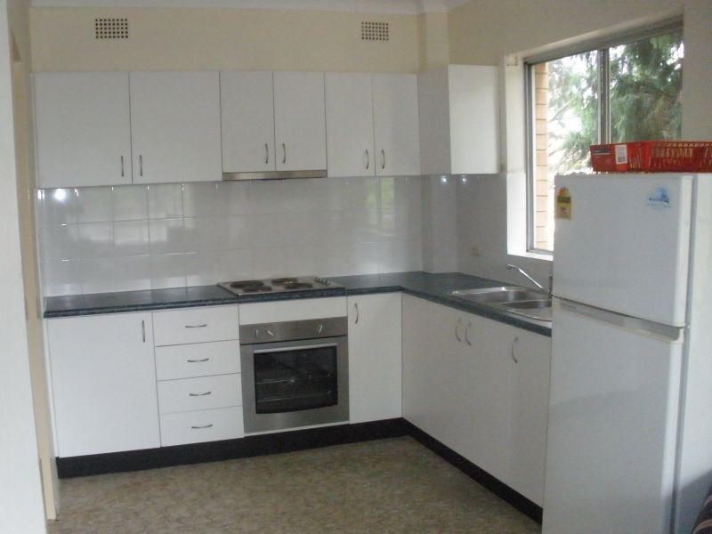 2/30 Third Avenue, Campsie NSW 2194