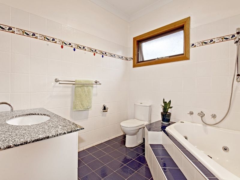 14 Dibbs Street, Canterbury NSW 2193