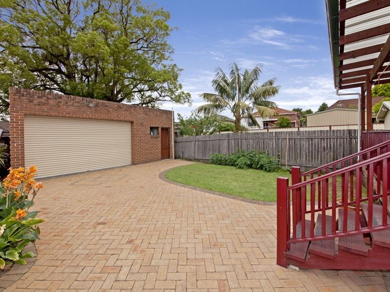 14 Dibbs Street, Canterbury NSW 2193